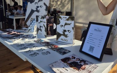 Centralny Plac Muzyki – sprzedaż programów i gadżetów teatralnych
